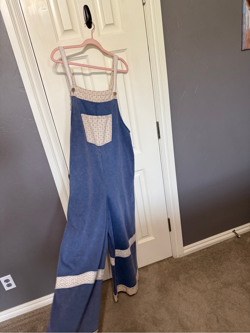 easel Blue Wide-Leg Jumpsuit with Cream Contrast